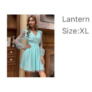 ⭐️NWT⭐️ Tiffany Blue Lantern Sleeve Glitter Mesh Dress